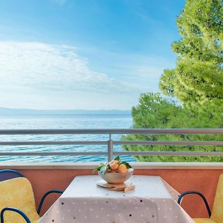 Apartments Promenada - Beachfront Tučepi Exteriér fotografie