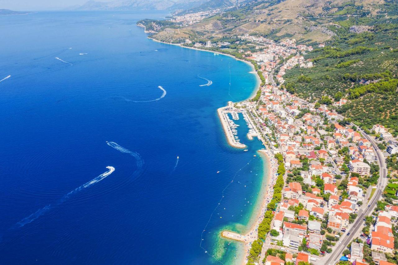 Apartments Promenada - Beachfront Tučepi Exteriér fotografie